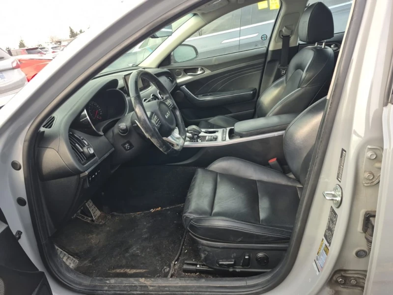 Kia Stinger * GT2 * CARFAX * ЦЕНА ДО БГ, снимка 8 - Автомобили и джипове - 52878613