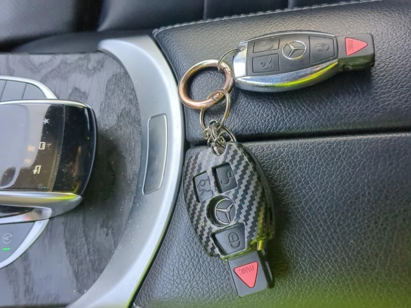 Mercedes-Benz C 400 * CARFAX * ЦЕНА ДО БГ, снимка 8 - Автомобили и джипове - 53365700