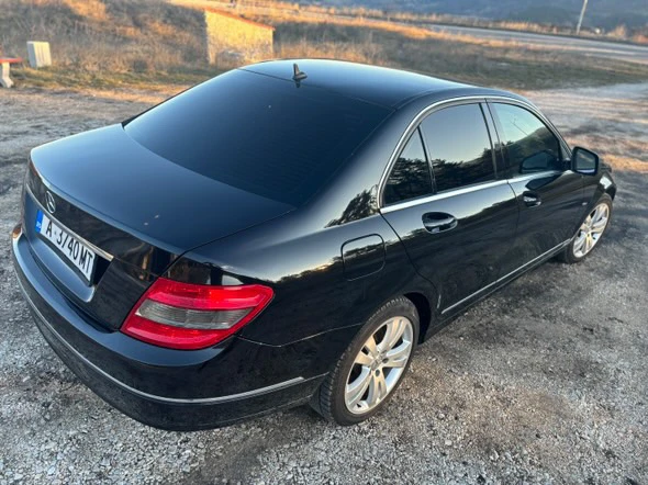 Mercedes-Benz C 220  - изображение 4