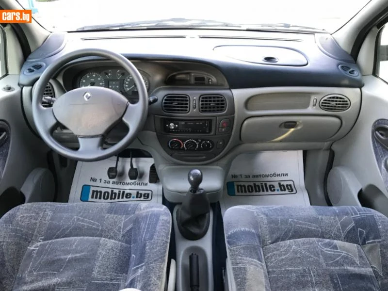 Renault Scenic, снимка 5 - Автомобили и джипове - 55541794