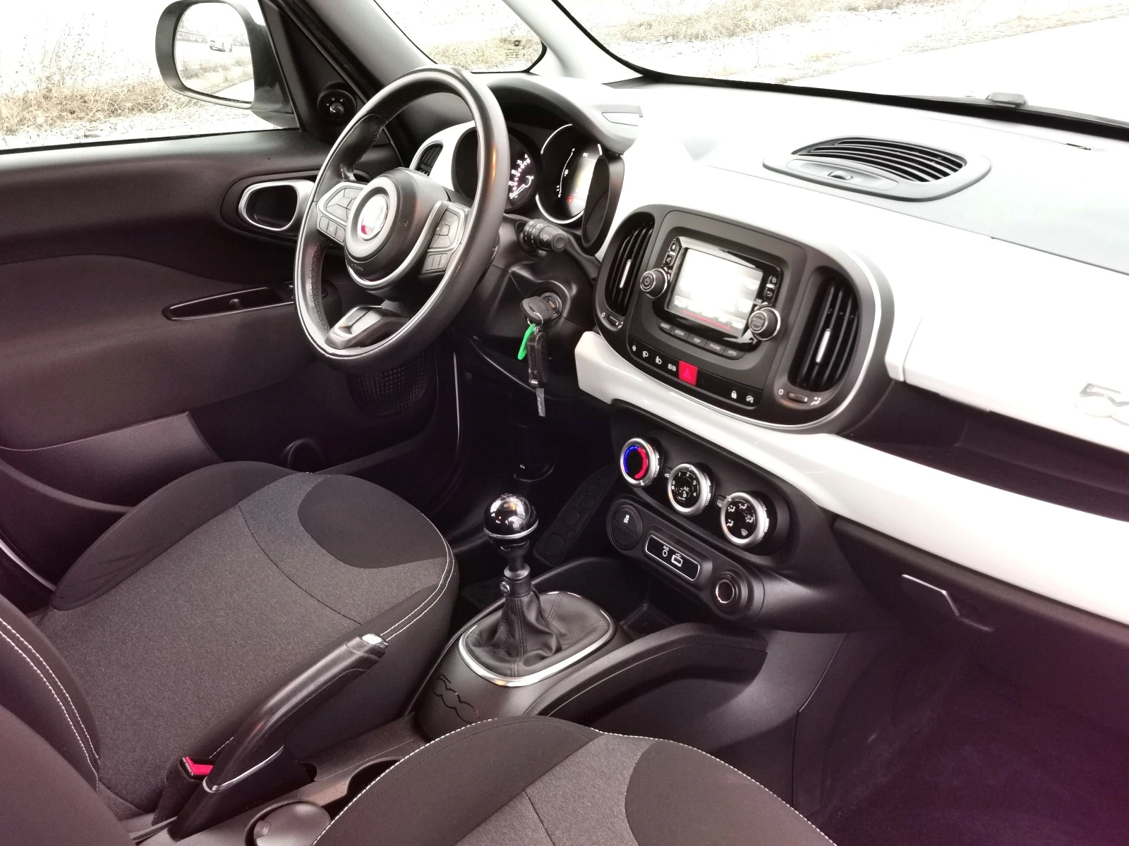 Fiat 500L 1.6TD - изображение 8