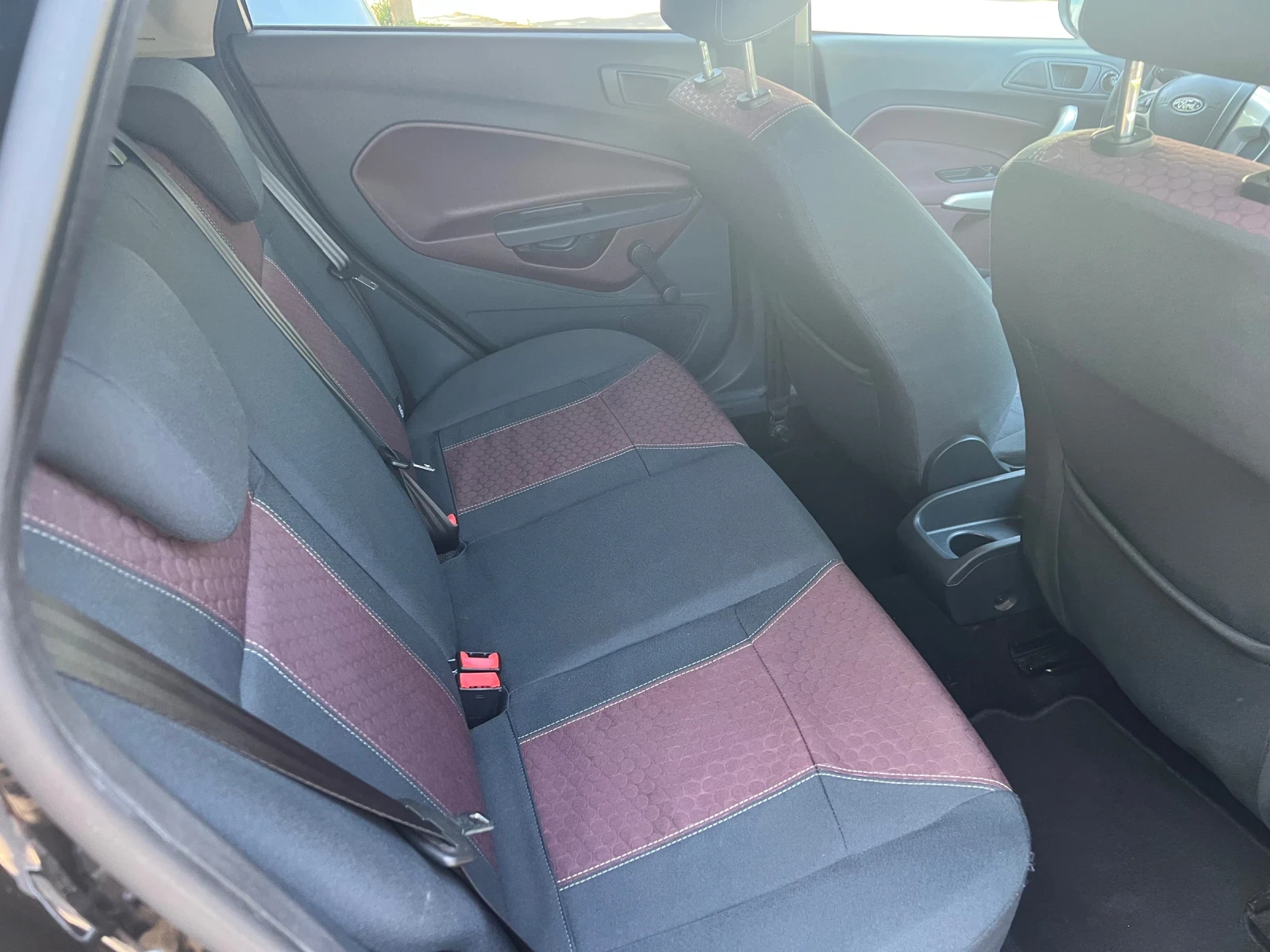 Ford Fiesta 1.3 - изображение 8
