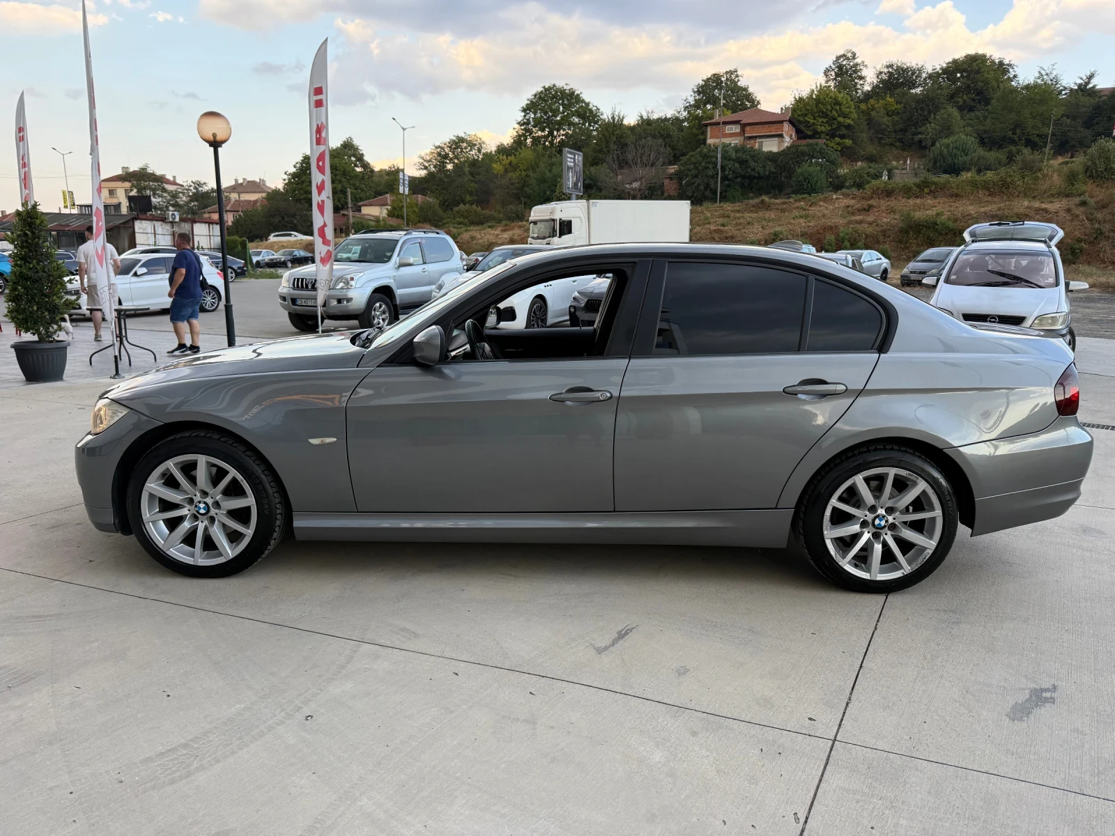 BMW 320  - изображение 2