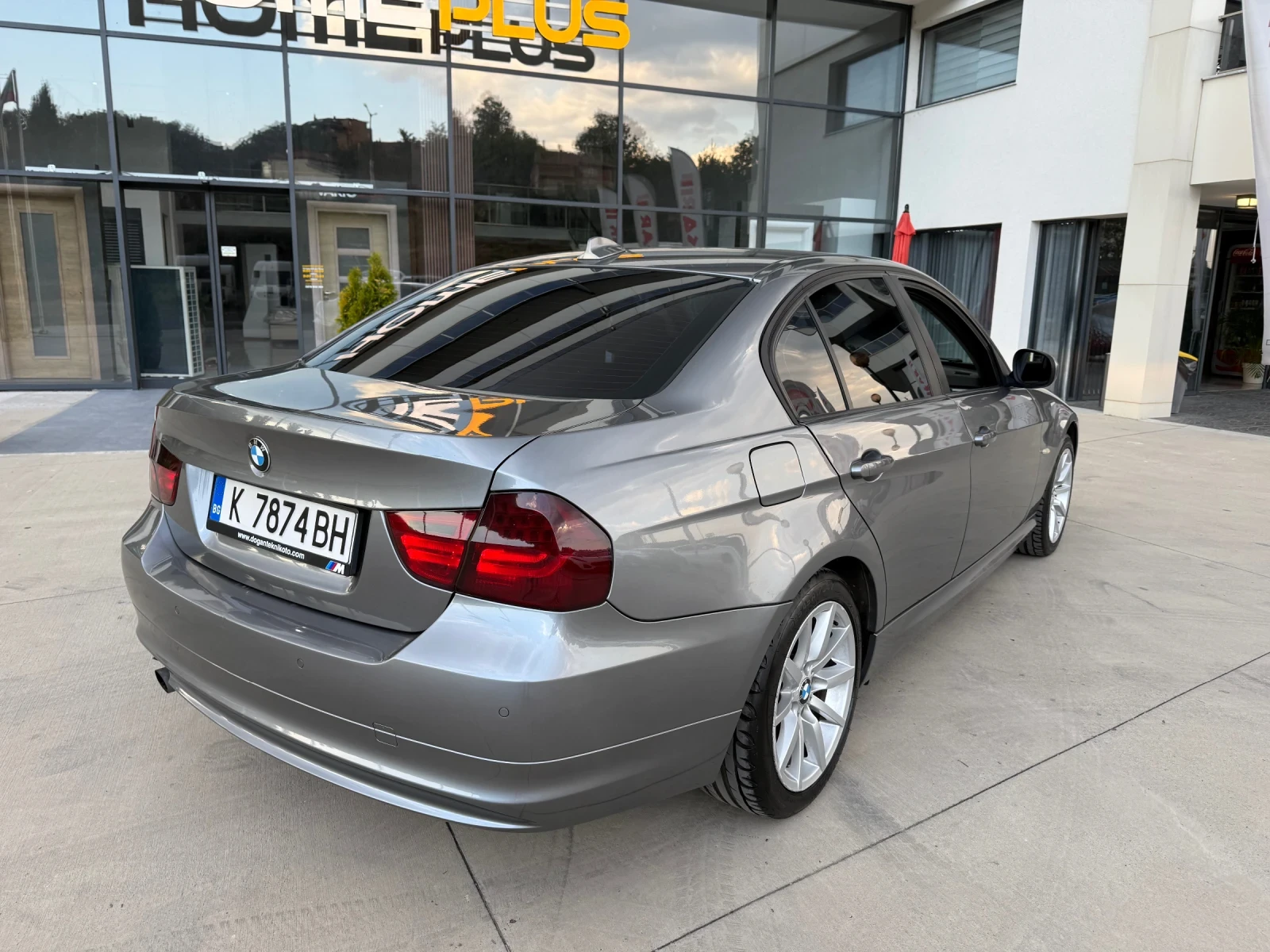 BMW 320  - изображение 5