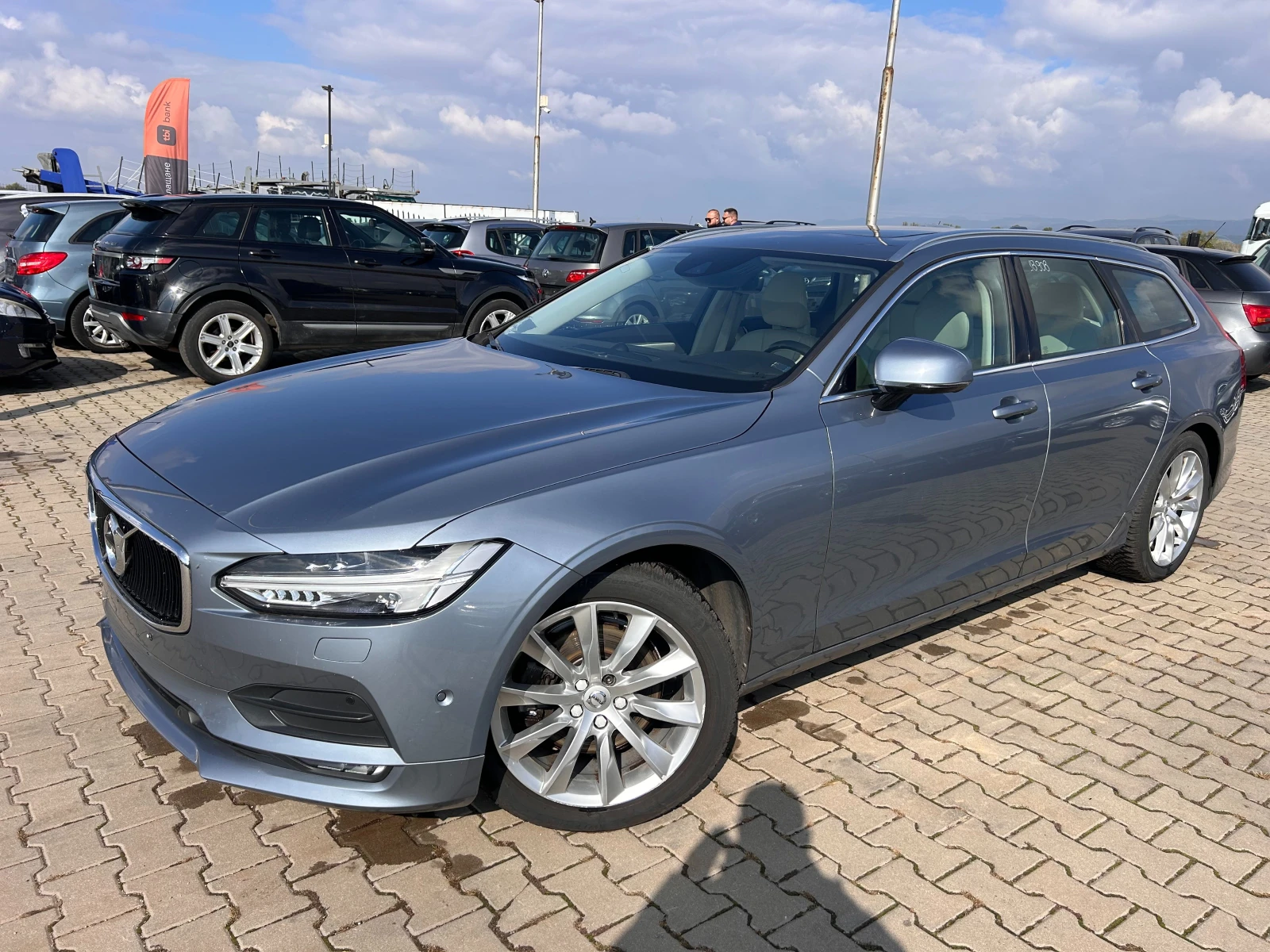 Volvo V90 2.0D AVTOMAT/PANORAMA/NAVI/KOJA EURO 6 | Mobile.bg   1