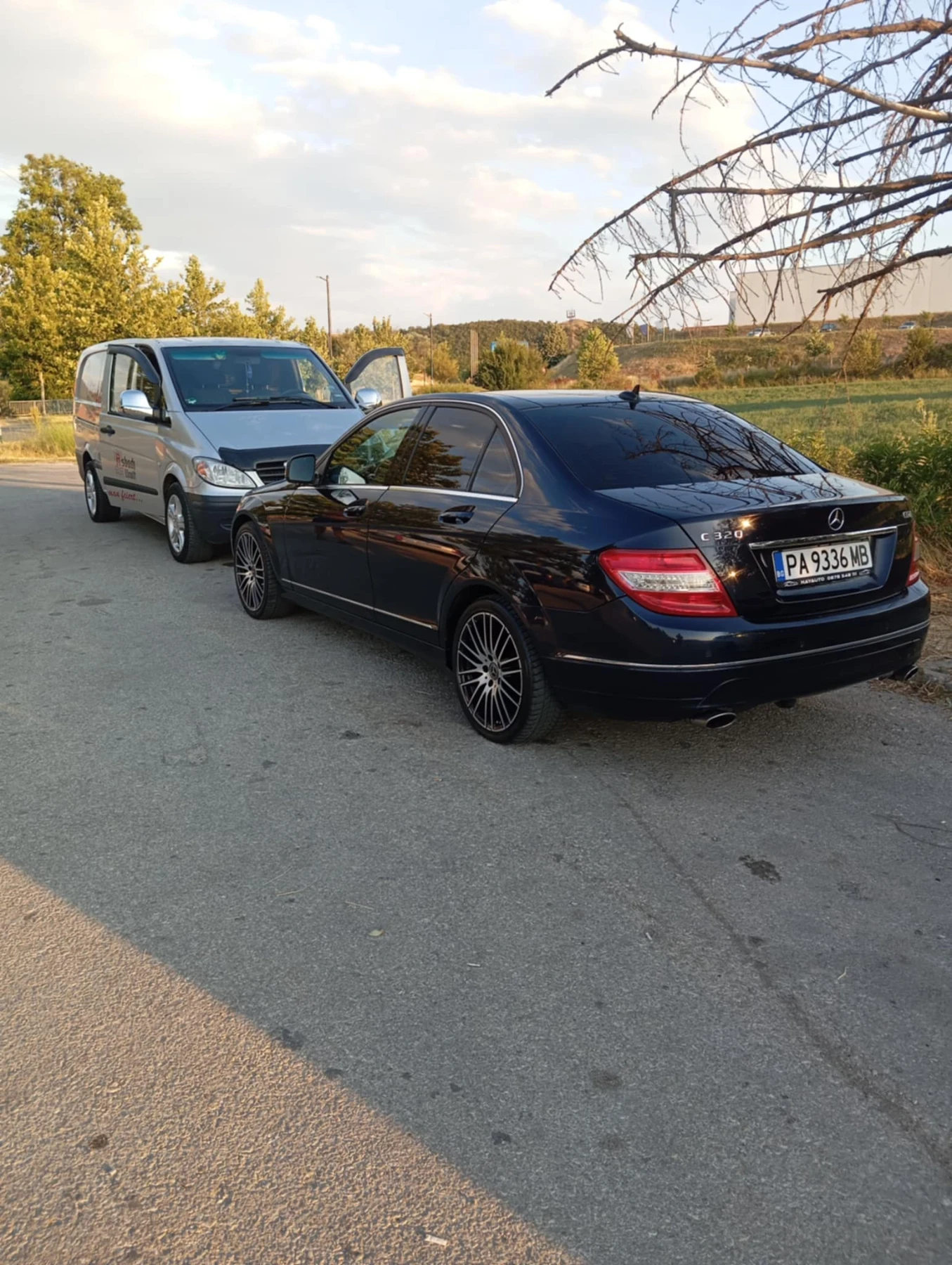 Mercedes-Benz C 320  - изображение 4