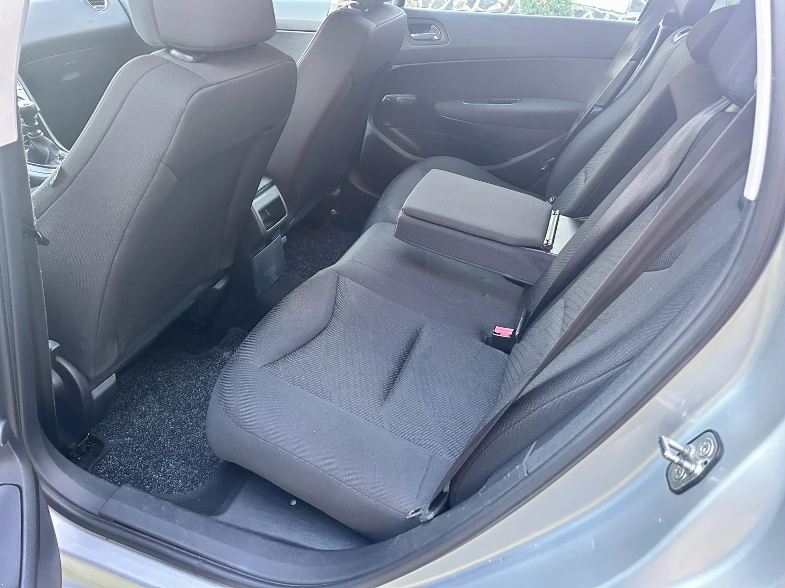 Peugeot 308 SW 1.6HDI | Mobile.bg   10