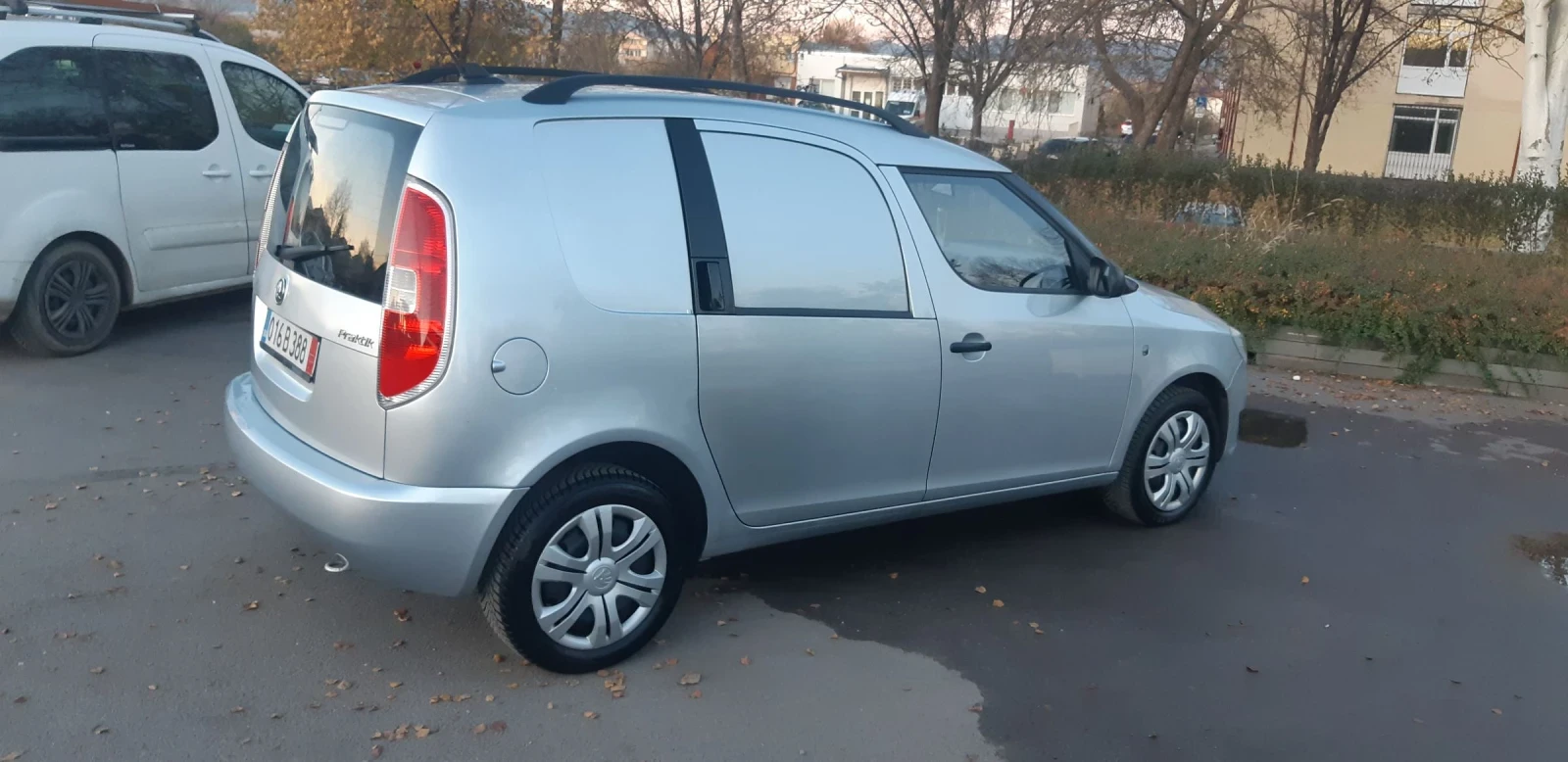VW Caddy 1.6 tdi-90   | Mobile.bg   8