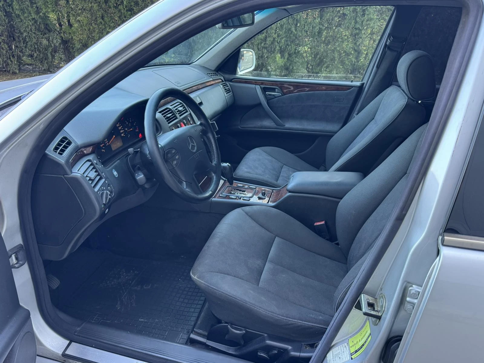 Mercedes-Benz E 270 270cdi* *  | Mobile.bg   8