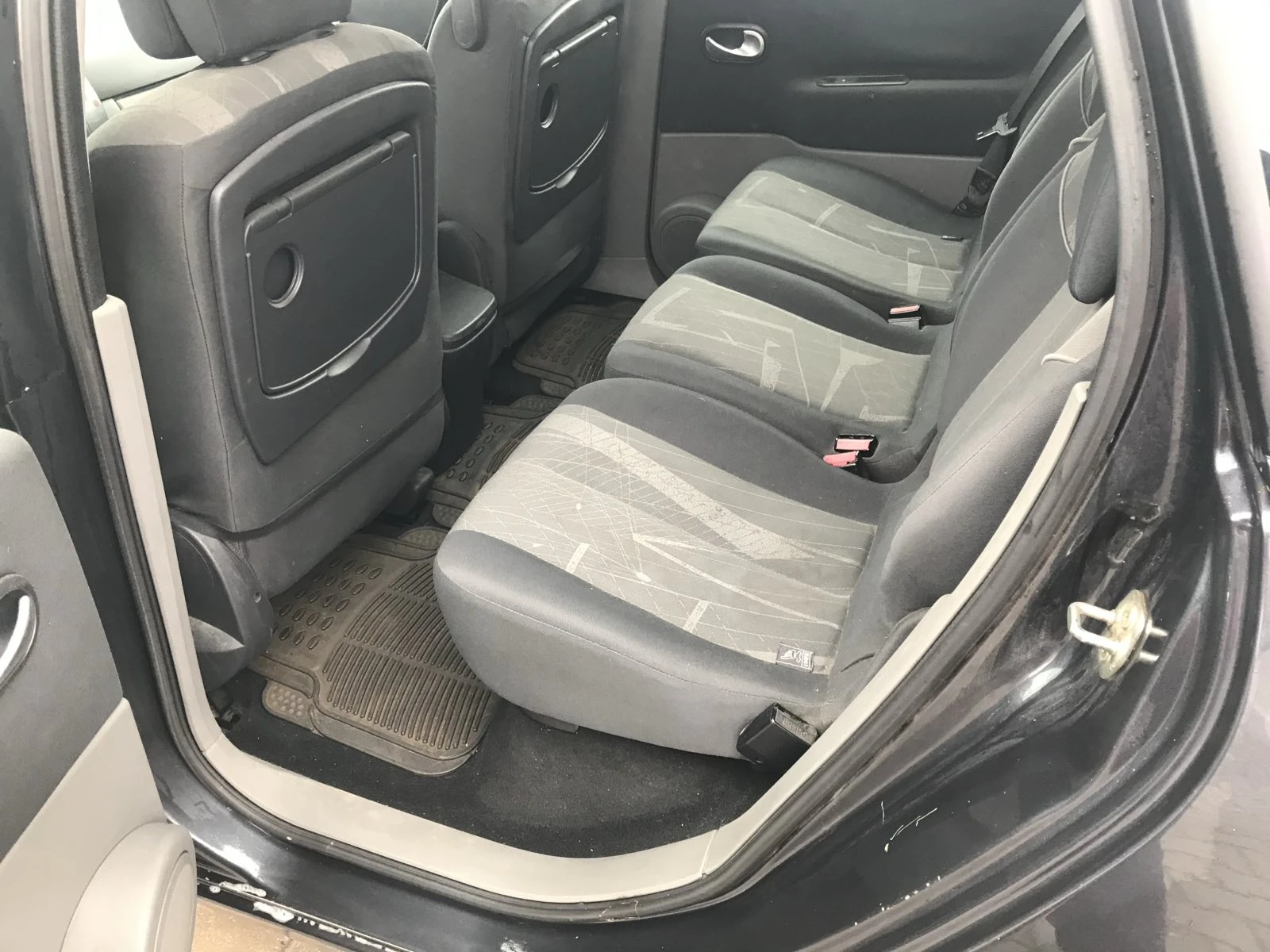 Renault Scenic  - изображение 9