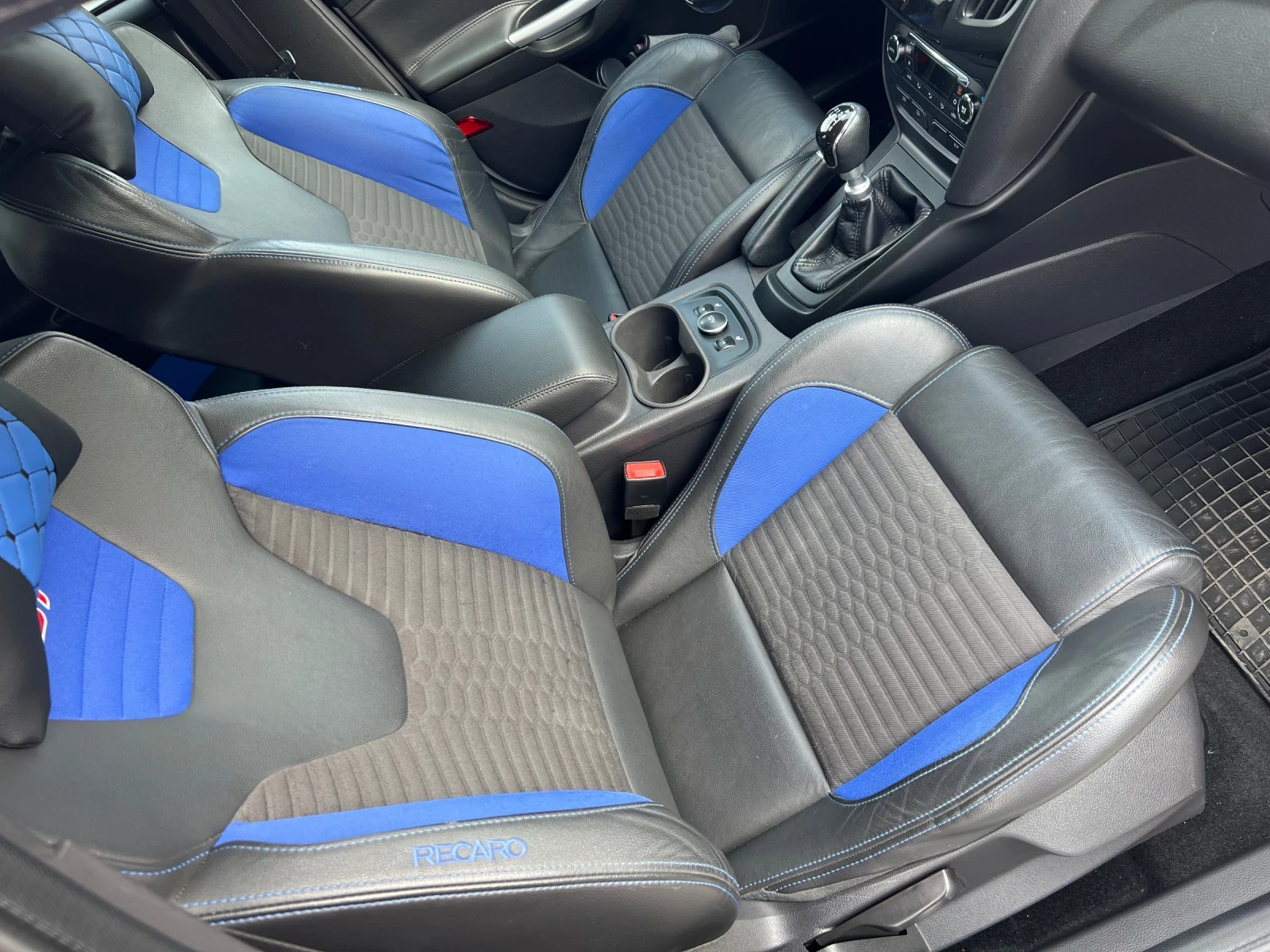 Ford Focus ST, снимка 12 - Автомобили и джипове - 53876091