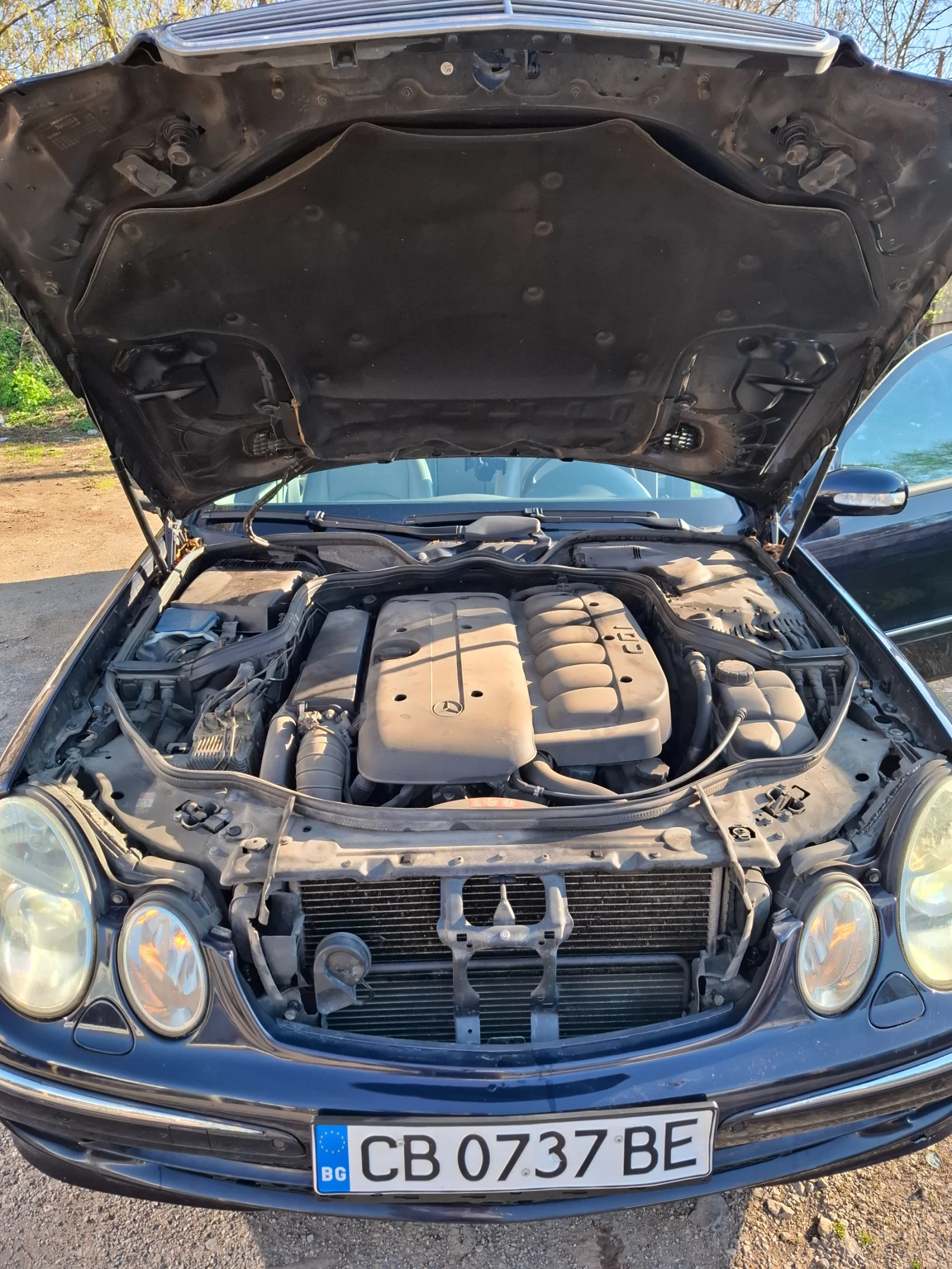 Mercedes-Benz E 280 Комби , снимка 16 - Автомобили и джипове - 54140378