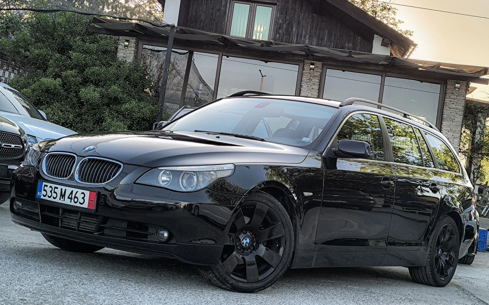 BMW 525 3.0D АВТОМАТ НАВИ КОЖА