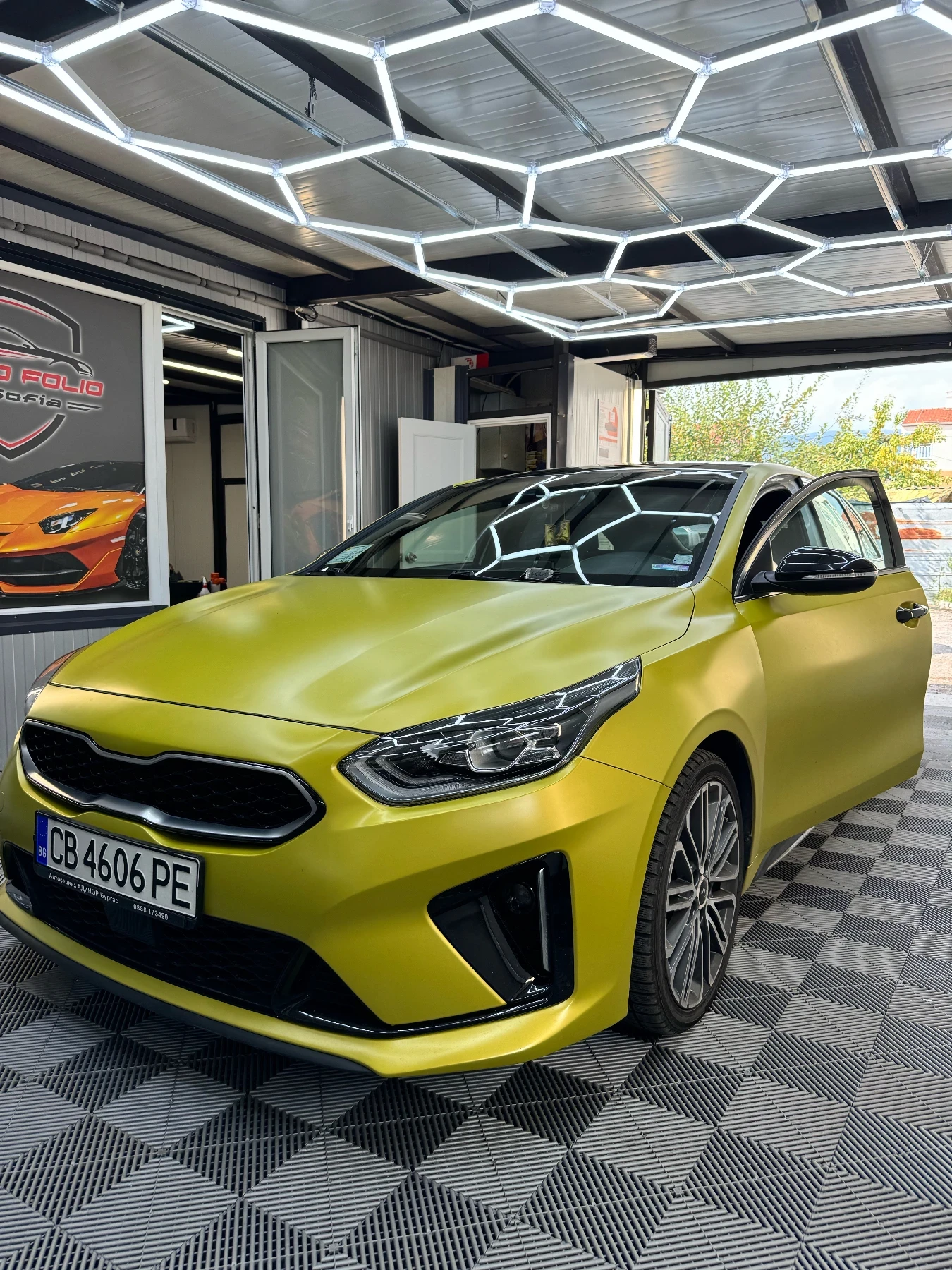 Kia Pro ceed Gt-Line Panorama, снимка 10 - Автомобили и джипове - 54422348