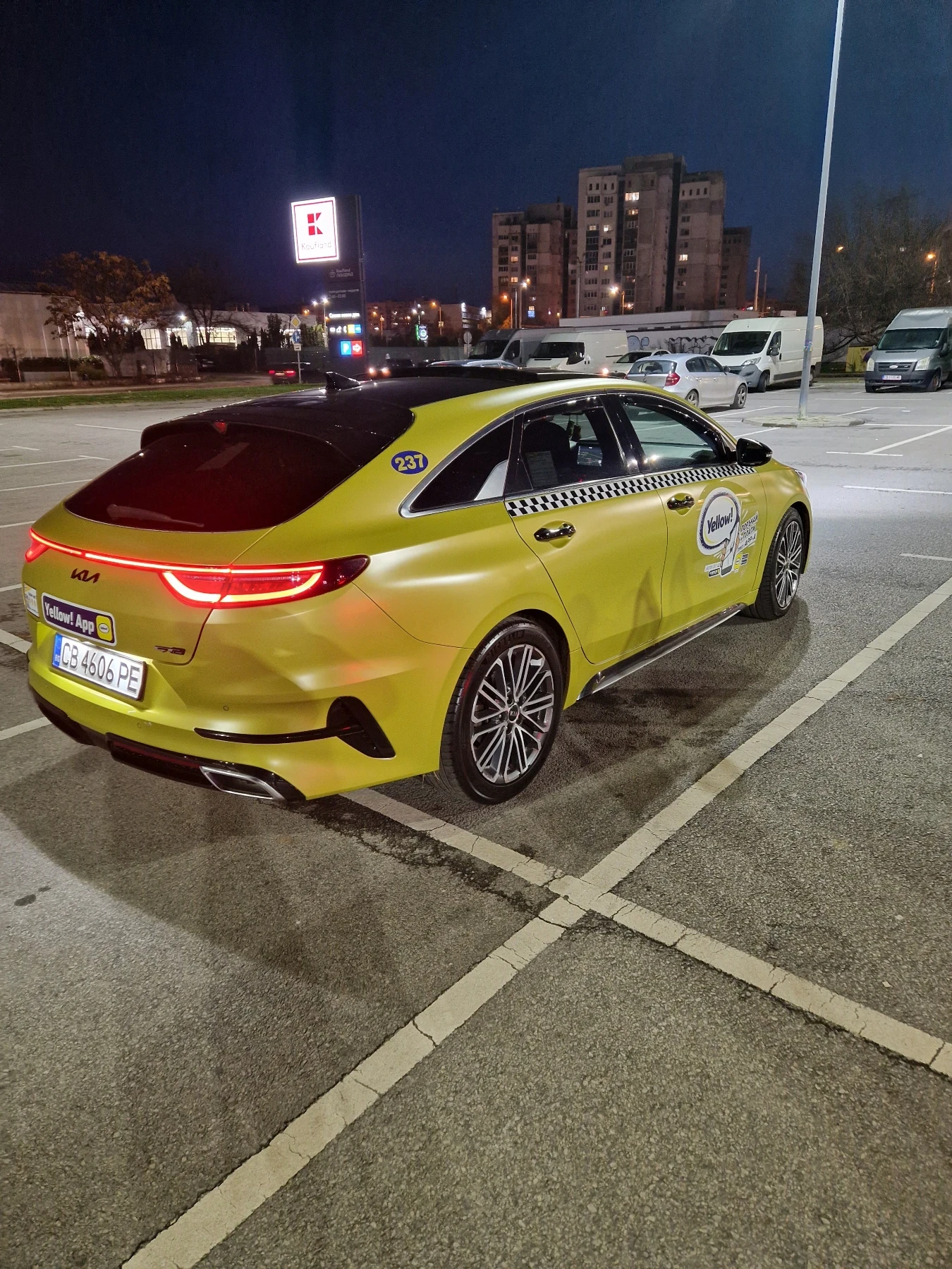 Kia Pro ceed Gt-Line Panorama, снимка 6 - Автомобили и джипове - 54422348