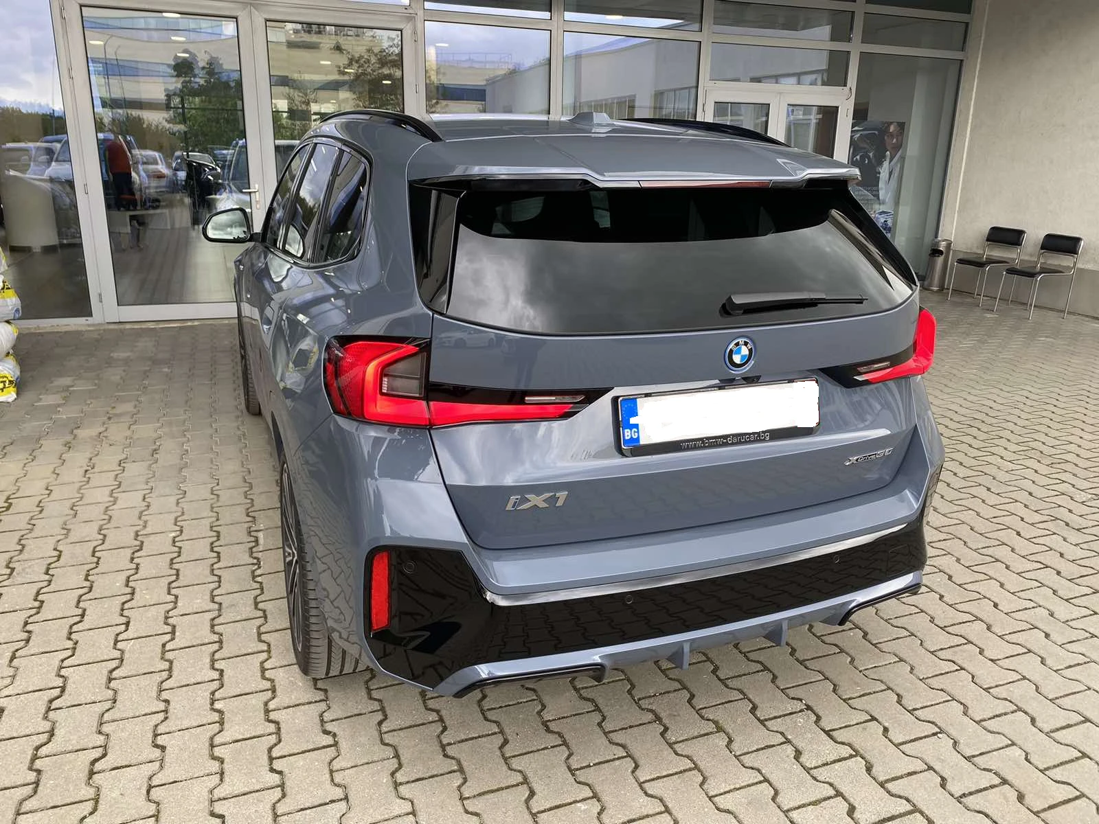 BMW iX1 4x4, снимка 5 - Автомобили и джипове - 54541270