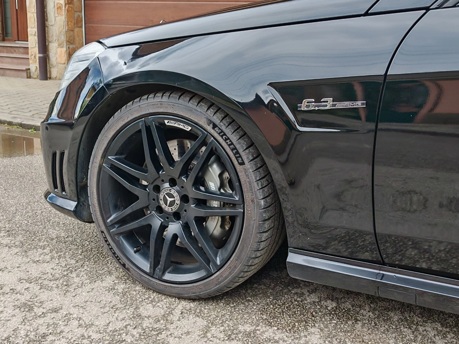 Mercedes-Benz E 63 AMG, снимка 15 - Автомобили и джипове - 54573956