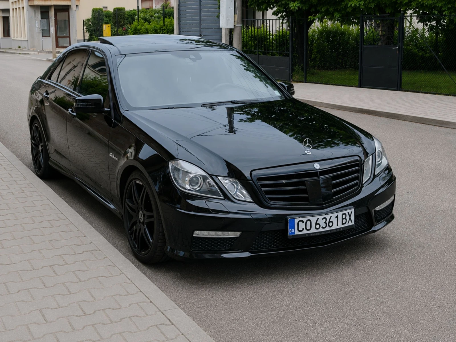 Mercedes-Benz E 63 AMG