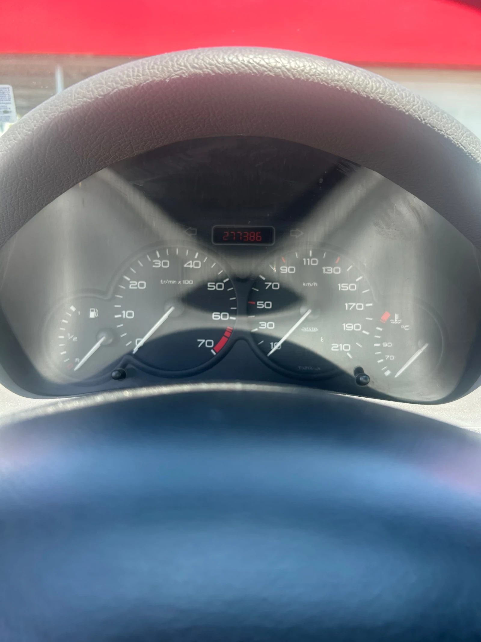 Peugeot 206, снимка 8 - Автомобили и джипове - 55323870