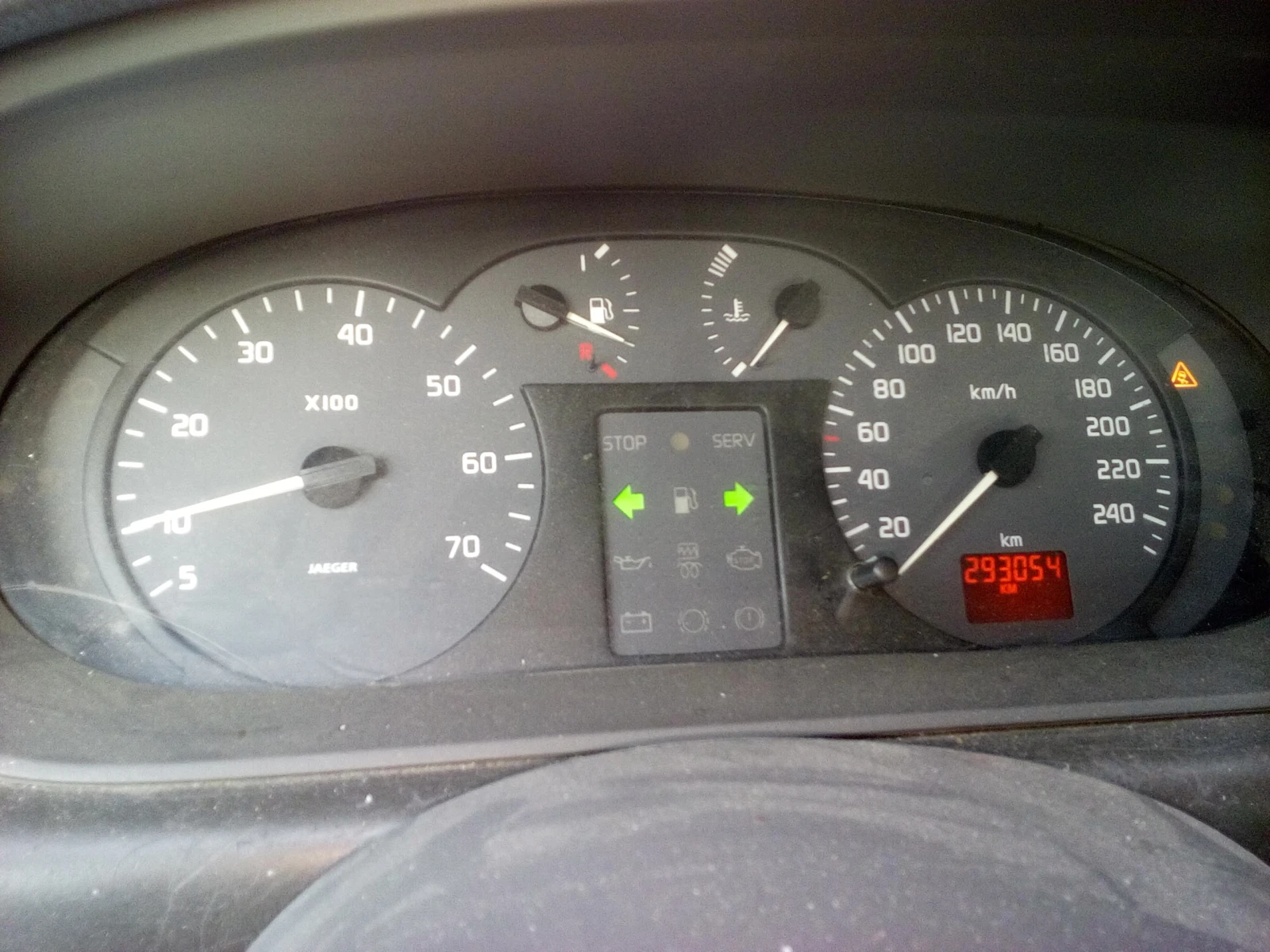 Renault Scenic, снимка 6 - Автомобили и джипове - 55541794