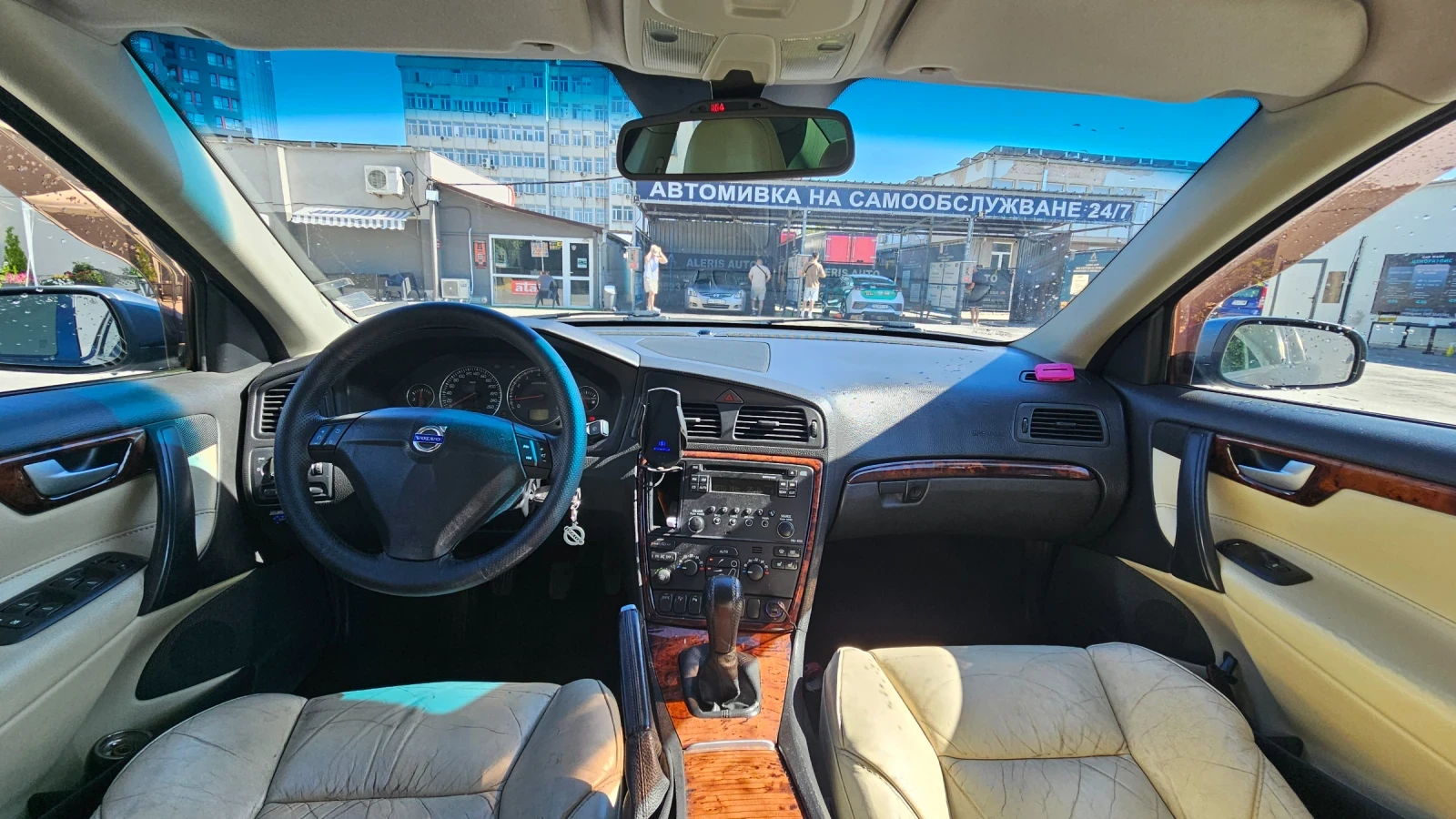 Volvo S60 2.5t awd, снимка 5 - Автомобили и джипове - 55693603