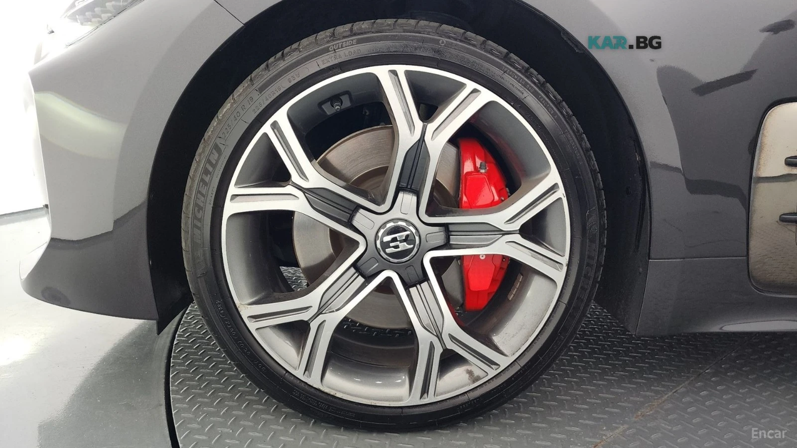 Kia Stinger 3.3 AWD GT | ОБДУХ| HUD| 360| BLIND SP, снимка 5 - Автомобили и джипове - 56086574