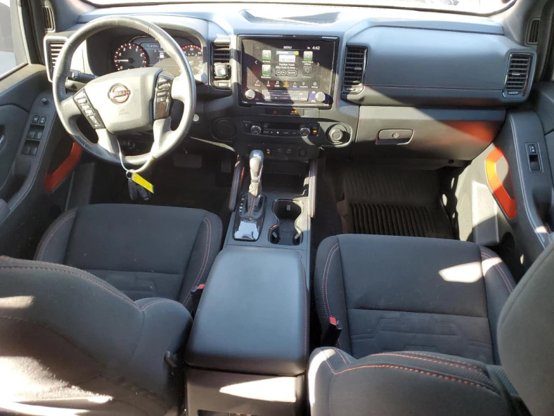 Nissan Frontier S, снимка 8 - Автомобили и джипове - 47552224