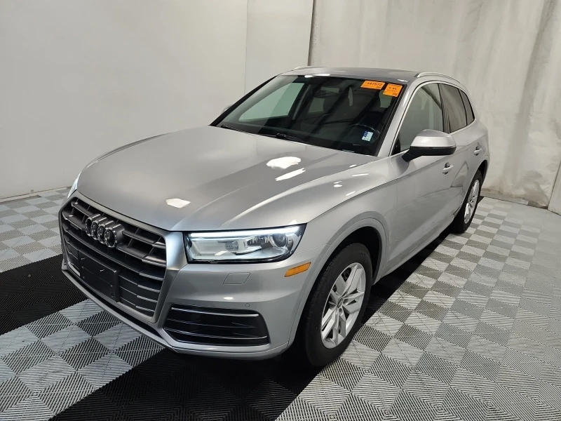 Audi Q5 TFSI, снимка 1 - Автомобили и джипове - 48771013