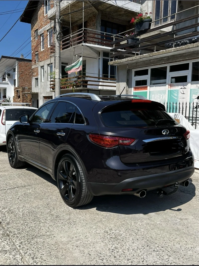Infiniti Fx 30 S, снимка 4 - Автомобили и джипове - 52532310