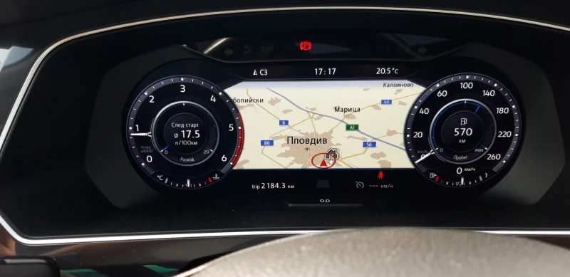 VW Tiguan Highline, снимка 7 - Автомобили и джипове - 52957653