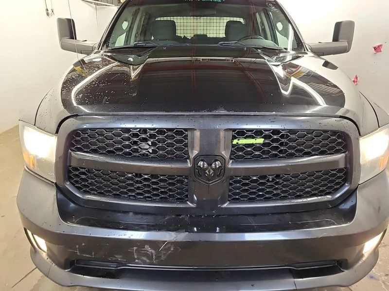 Dodge RAM 1500 * EXPRESS CREW CAB SHORT BED * CARFAX * БЕЗ ПЪРВОН, снимка 7 - Автомобили и джипове - 53428192