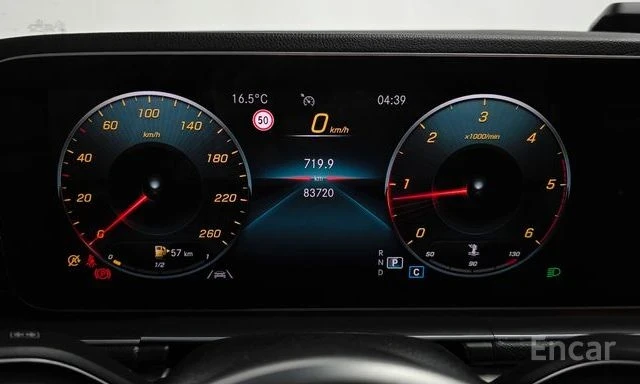 Mercedes-Benz GLE 300 d 4MATIC | ЗАДНА КАМЕРА | KEYLESS | BLIND SPOT | , снимка 8 - Автомобили и джипове - 54494272