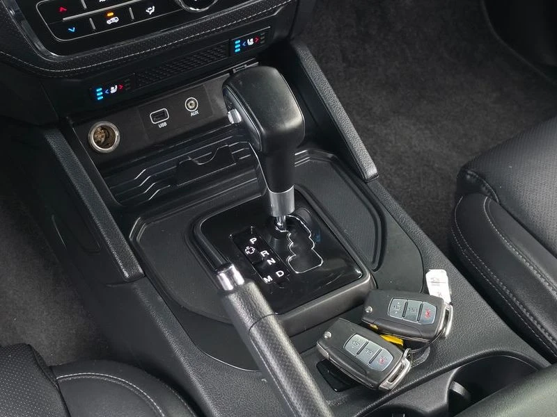 SsangYong Rexton 2.2 672960 Automatic, снимка 9 - Автомобили и джипове - 55748947