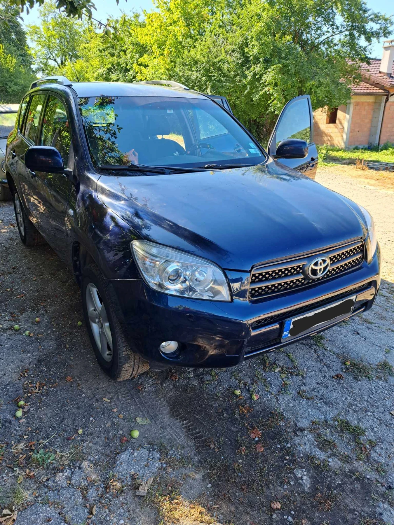 Toyota Rav4 2.2, D4D,  4x4 - изображение 2