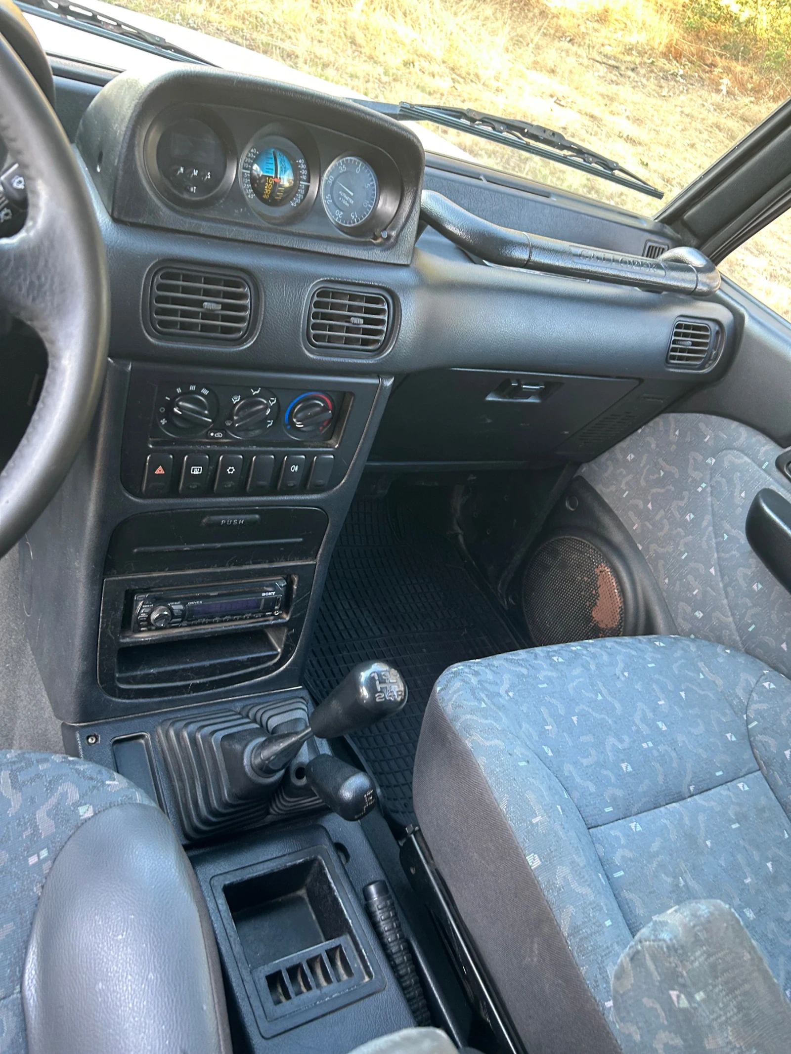 Hyundai Galloper 2.5 TDI - изображение 6