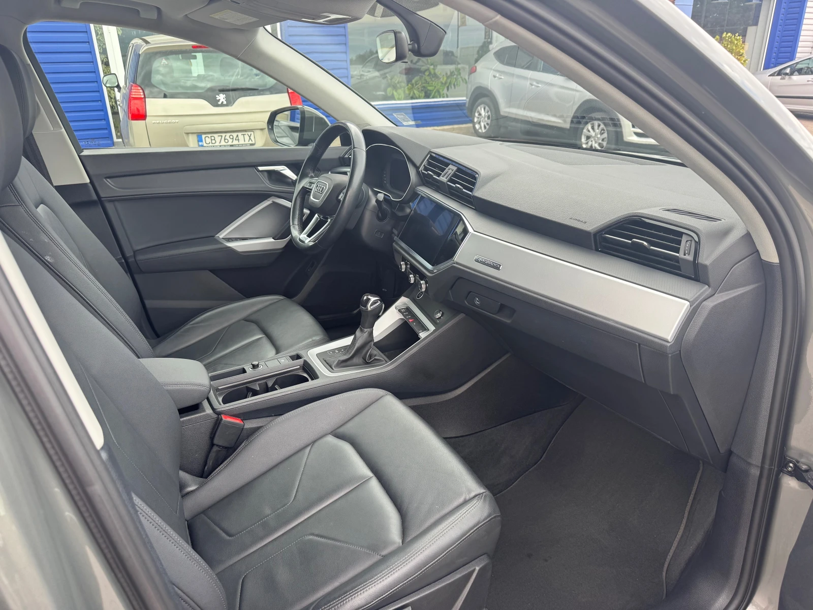 Audi Q3 2.0 TFSI 230kc panorama - изображение 9