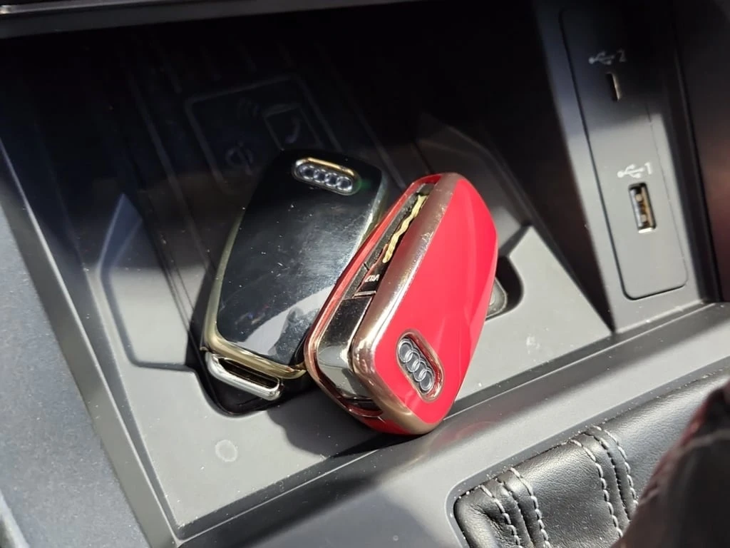 Audi Q3 * TECHNIK * CARFAX * ��� ������������ ������ | Mobile.bg � ����������� 8