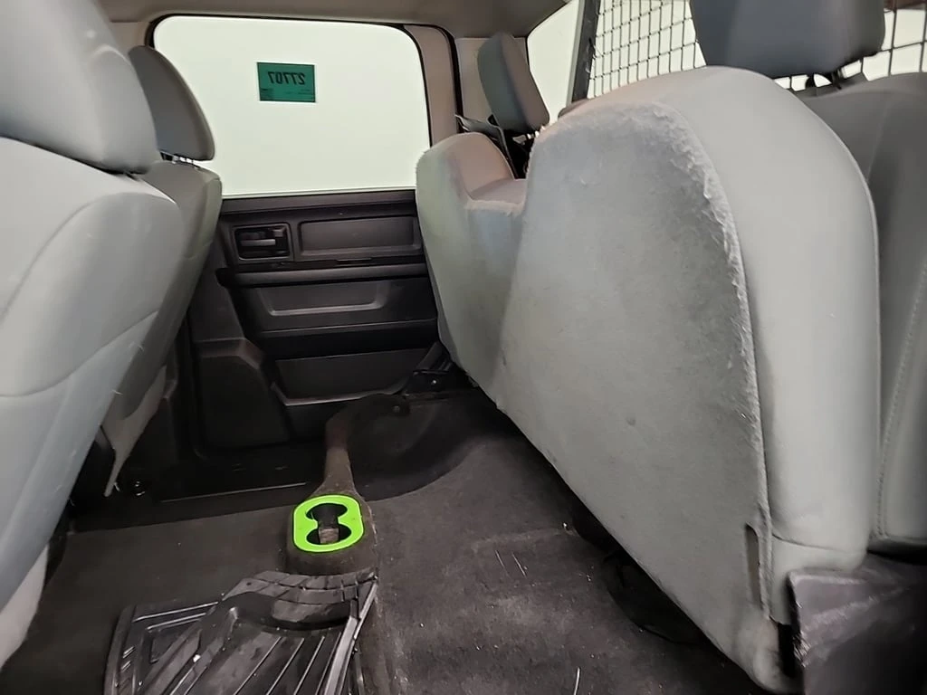 Dodge RAM 1500 * EXPRESS CREW CAB SHORT BED * CARFAX * ��� ������ | Mobile.bg � ����������� 12