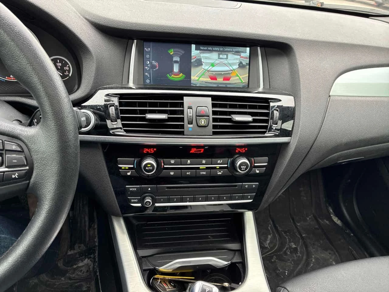 BMW X3 xDrive28i/ПАНОРАМА/ПОДГРЕВИ/ПРЕДСТАВИТЕЛ НА BMW, снимка 10 - Автомобили и джипове - 54377975