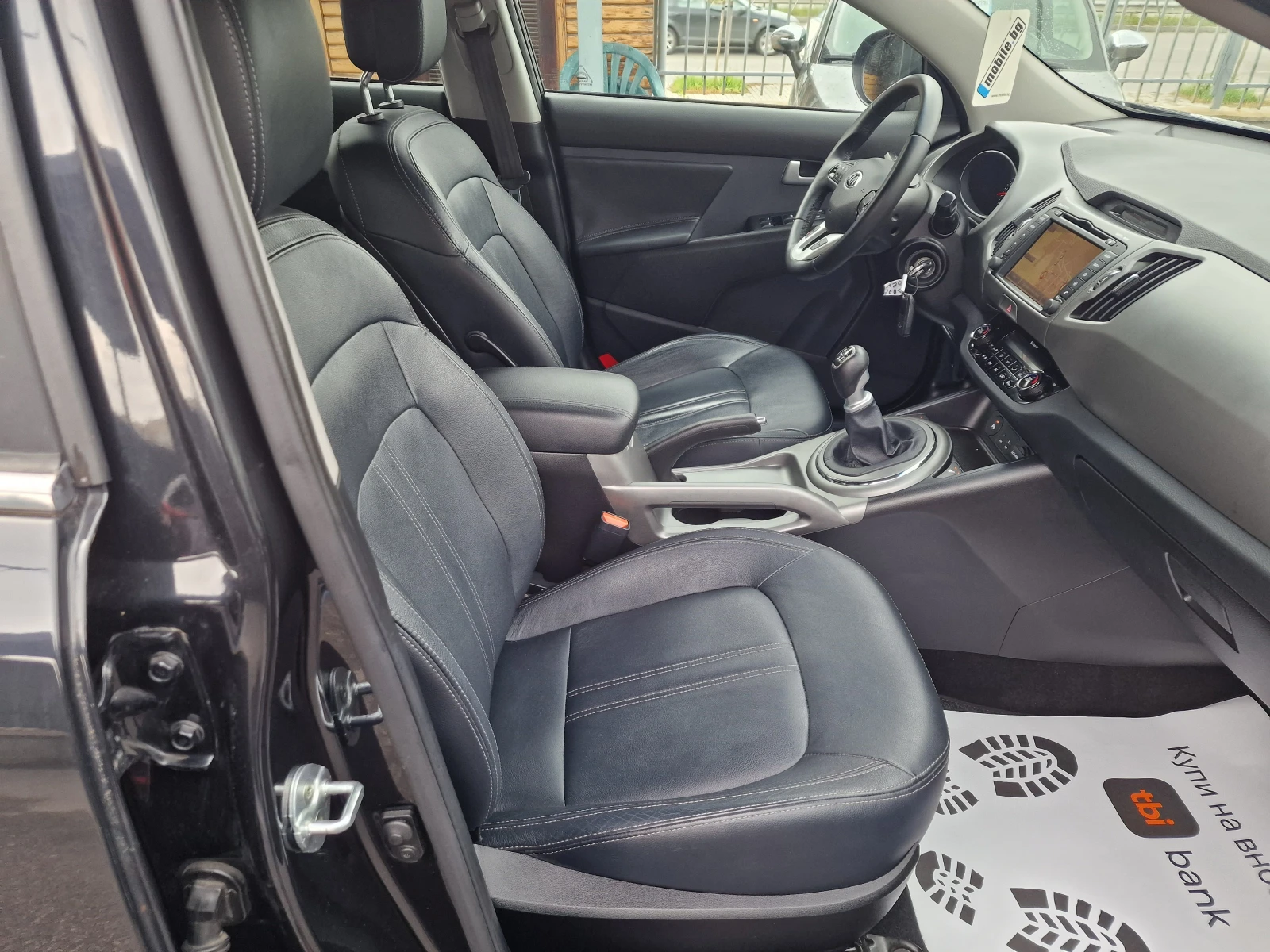 Kia Sportage 1.6I-БЕНЗИН-NAVI-CAMERA-FULL, снимка 14 - Автомобили и джипове - 54644178