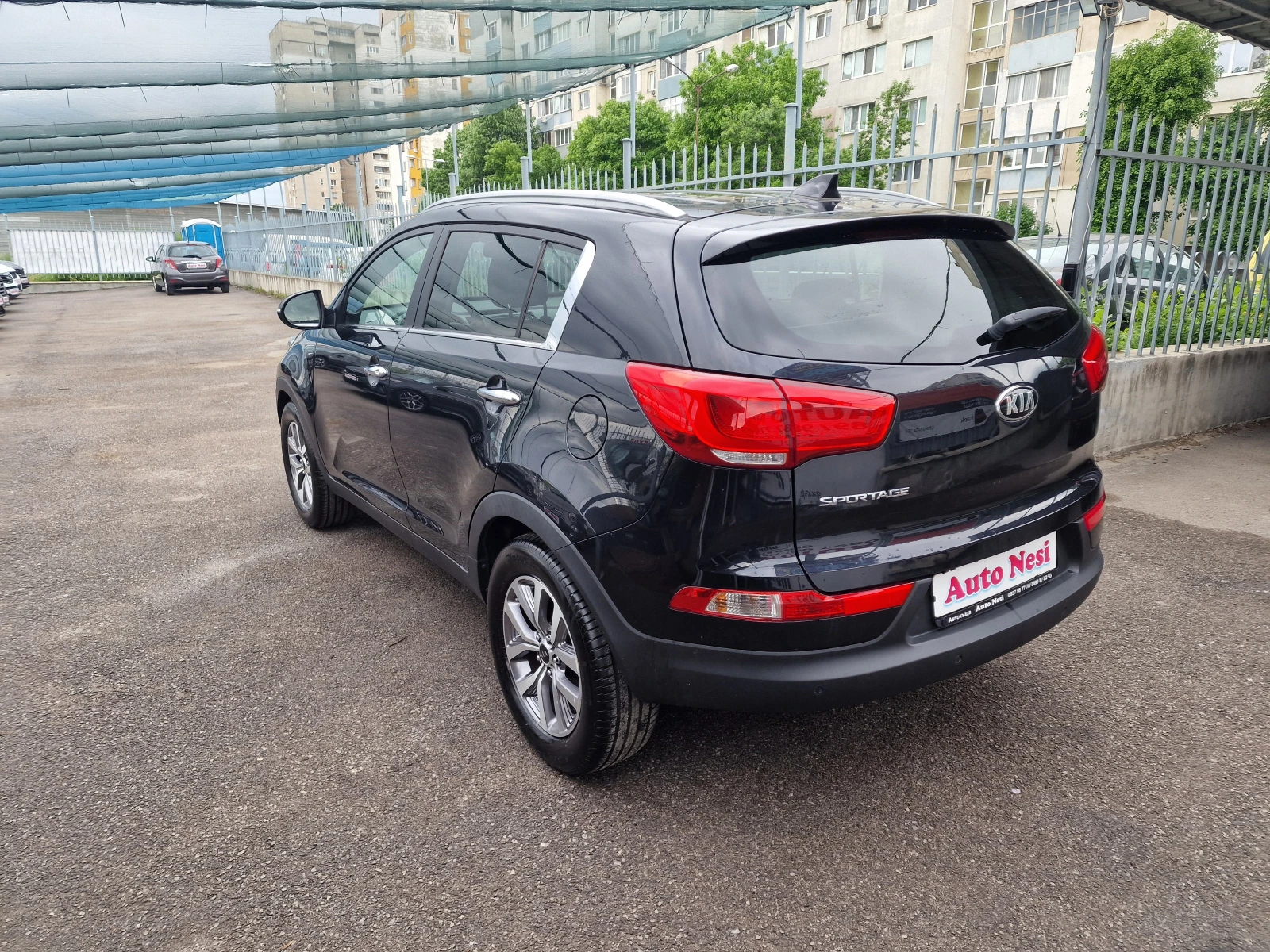 Kia Sportage 1.6I-БЕНЗИН-NAVI-CAMERA-FULL, снимка 4 - Автомобили и джипове - 54644178