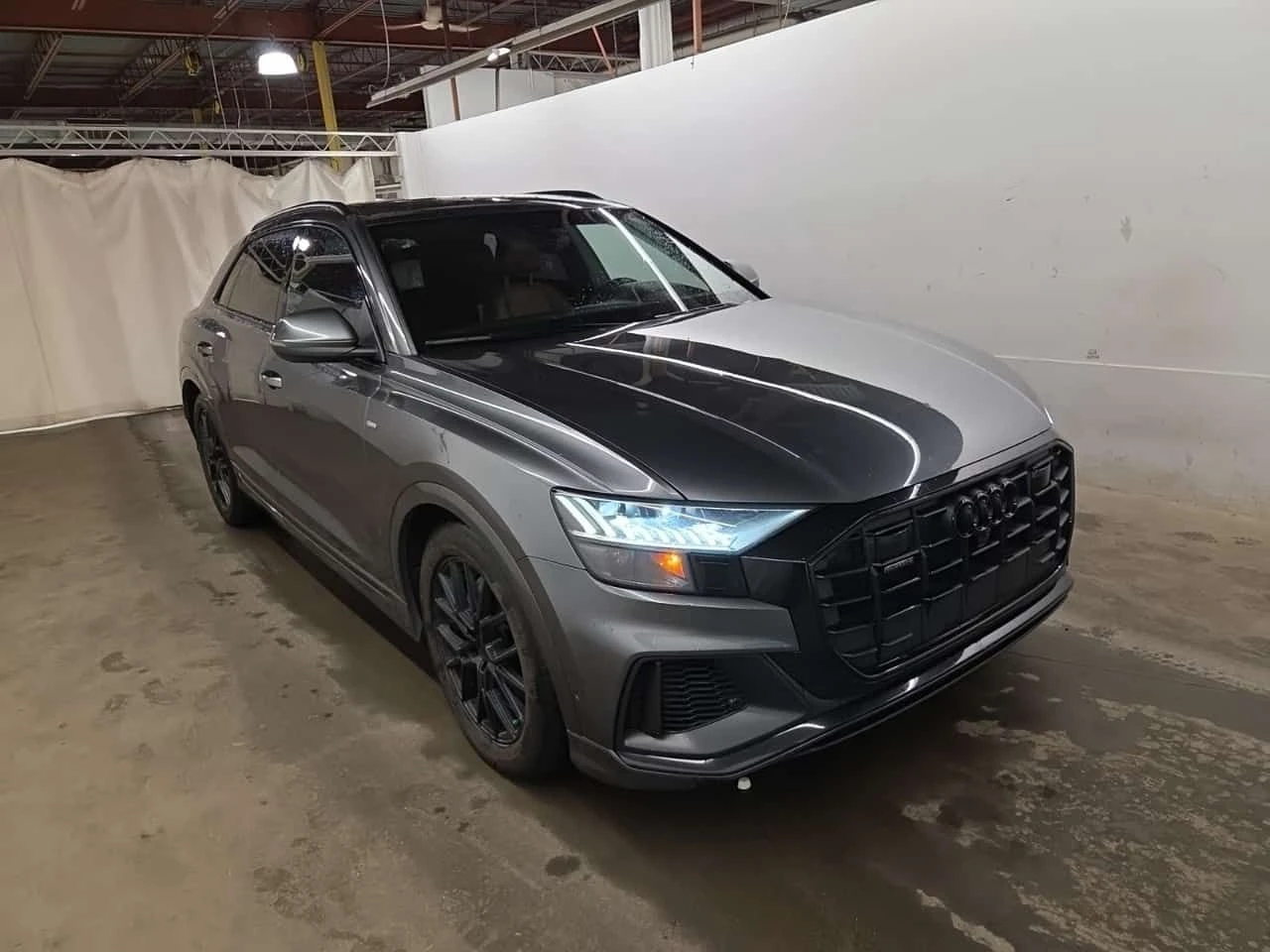 Audi Q8 TECHNIK  CARFAX, снимка 2 - Автомобили и джипове - 54869434