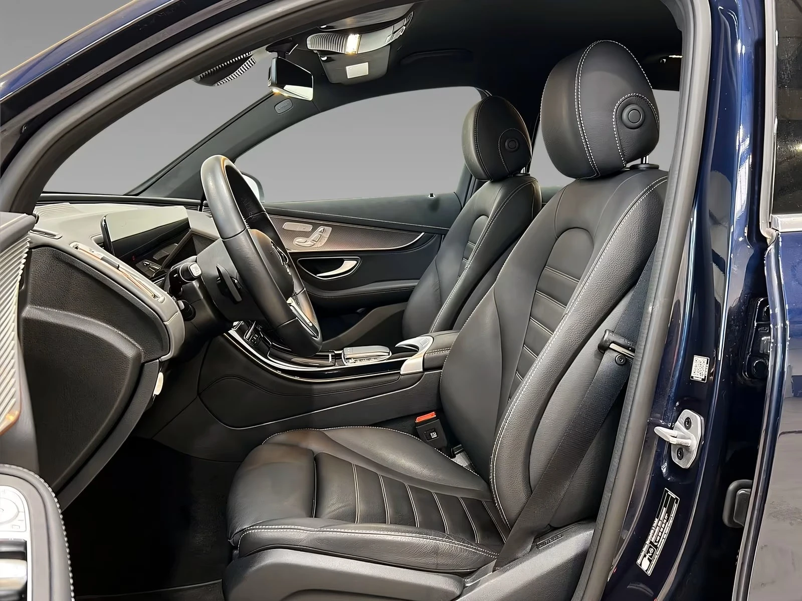 Mercedes-Benz EQC 400 4M AMG/CAMERA/HUD/, снимка 11 - Автомобили и джипове - 55233411