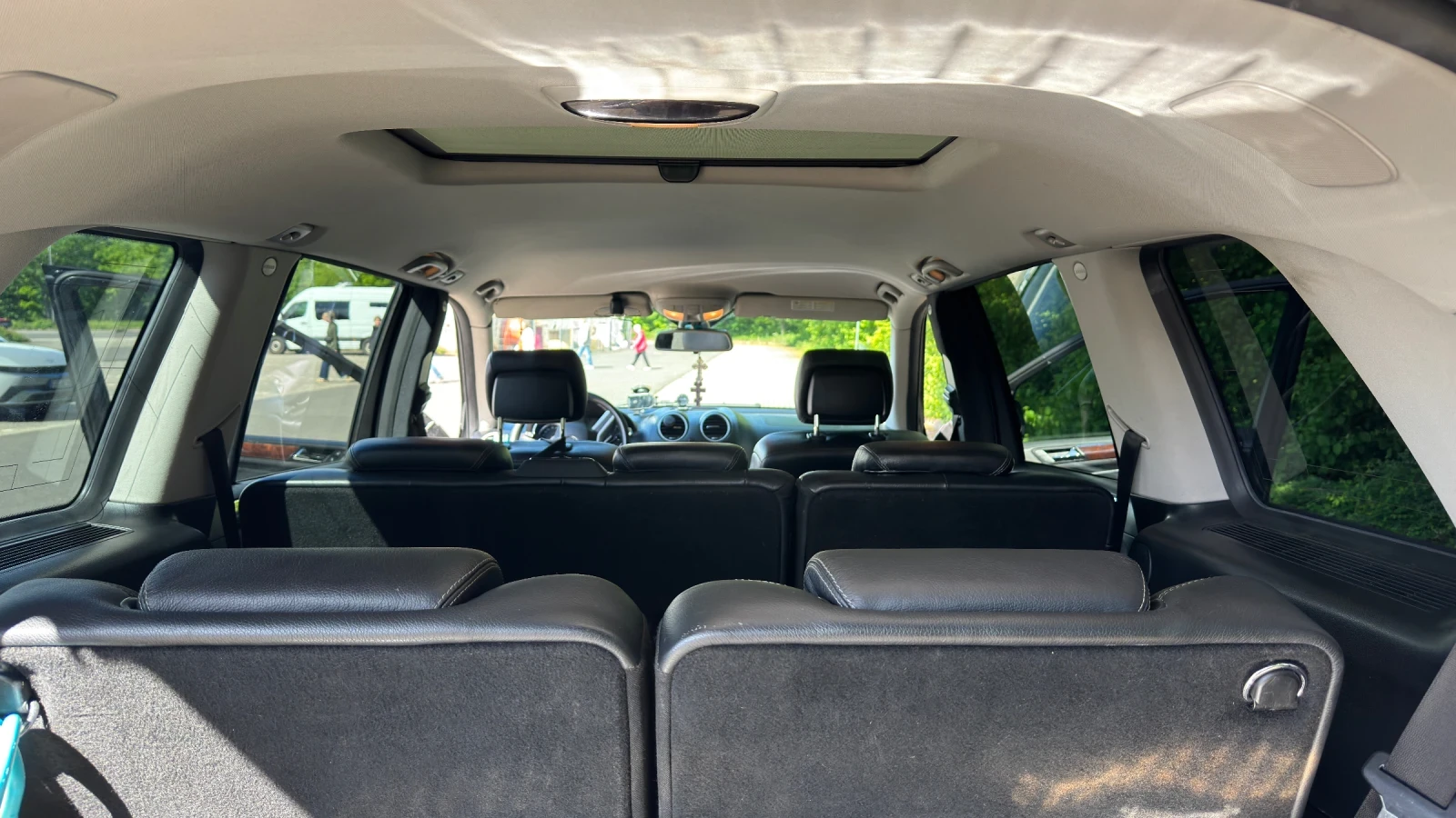 Mercedes-Benz GL 350, снимка 9 - Автомобили и джипове - 55420147