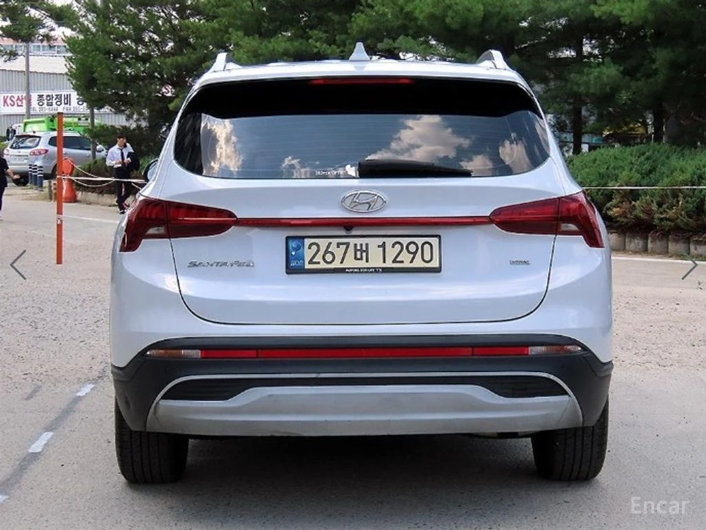 Hyundai Santa fe 2.2D Prestige 4x4* DISTRONIC* ПОДГРЕВ* ОБДУХВАНЕ* , снимка 4 - Автомобили и джипове - 55431292