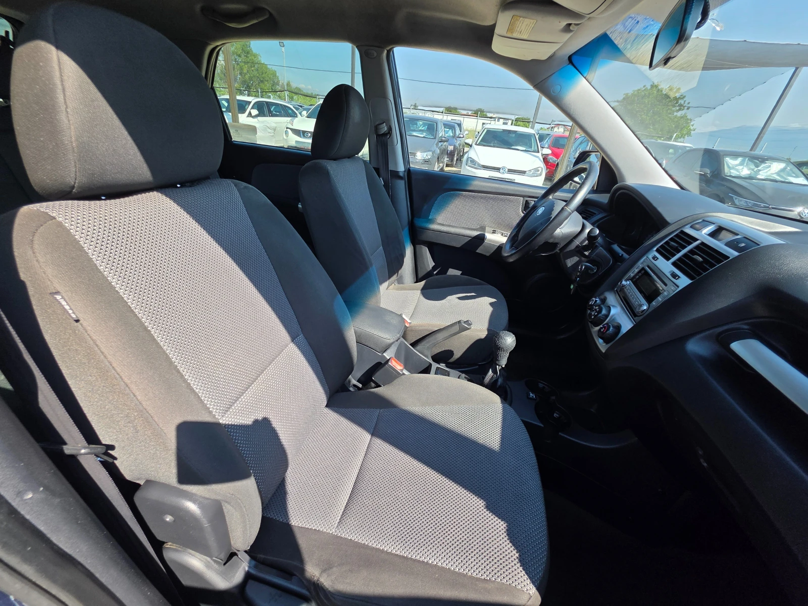 Kia Sportage II-2.0i-LPG-16V-4WD-141hp, снимка 16 - Автомобили и джипове - 55458194