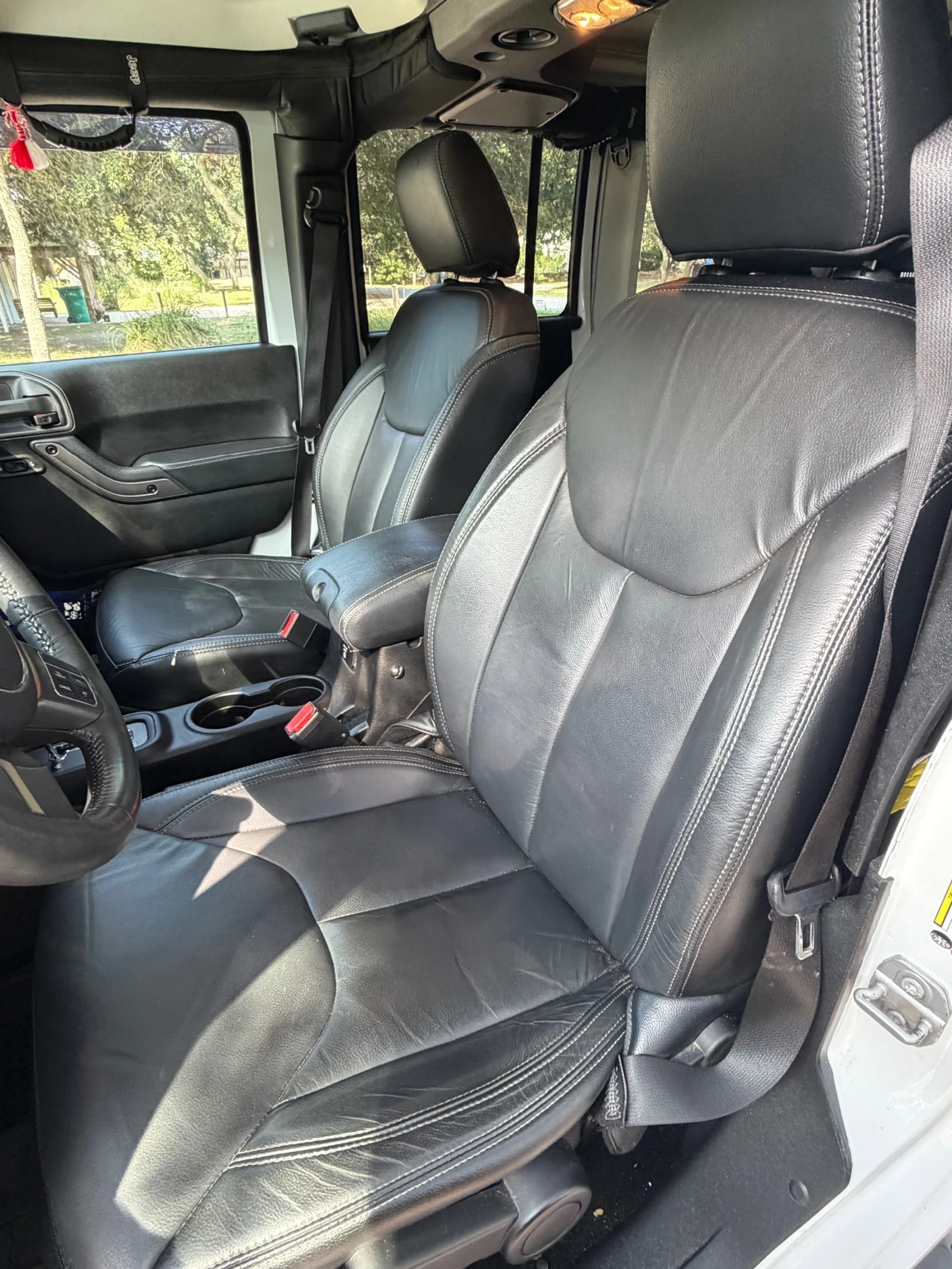 Jeep Wrangler, снимка 11 - Автомобили и джипове - 56567593