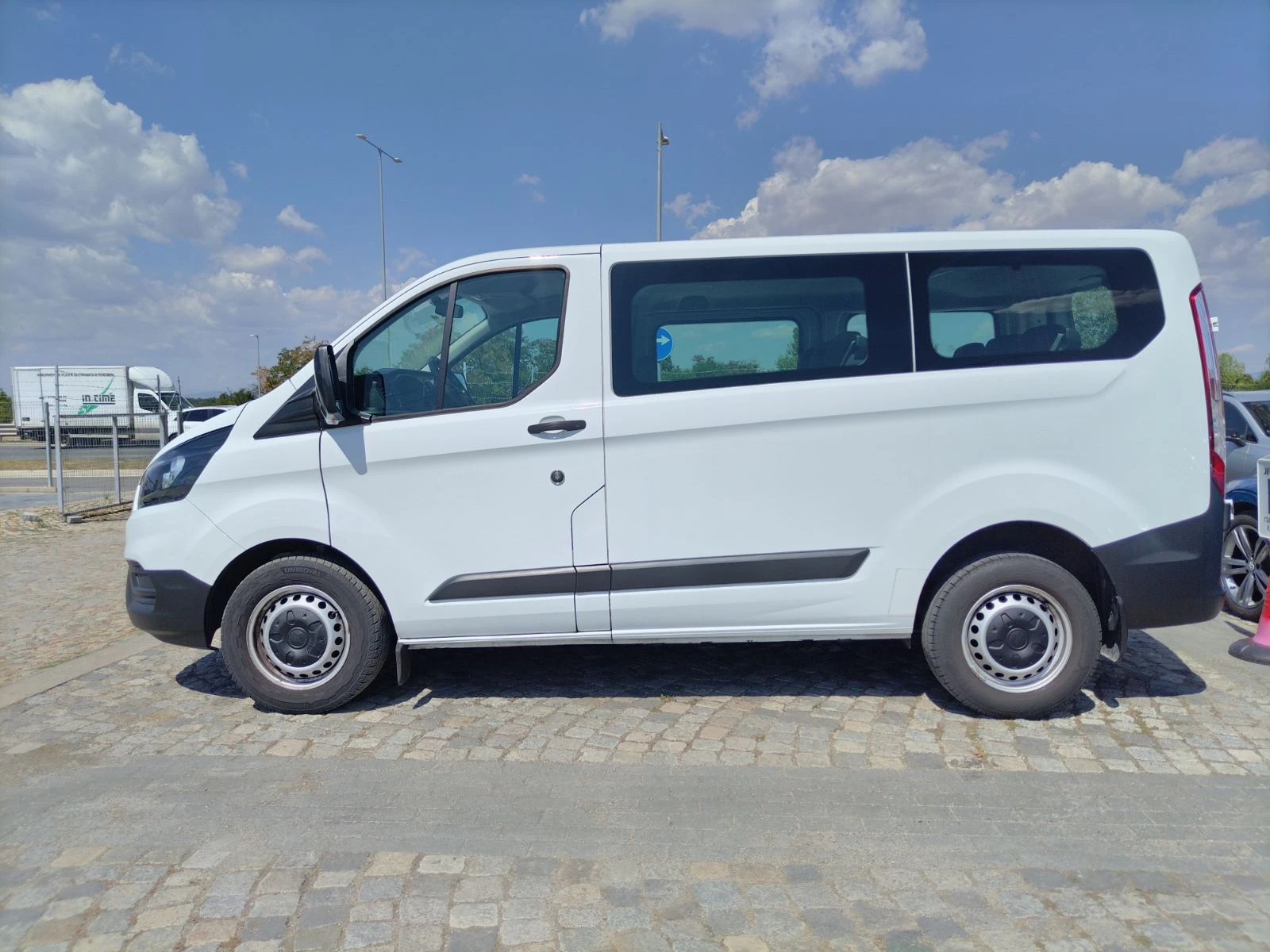 Ford Transit Custom 2.0TDCI/105к.с./EcoBlue/L1H1/8+ 1 места, снимка 7 - Бусове и автобуси - 55836470