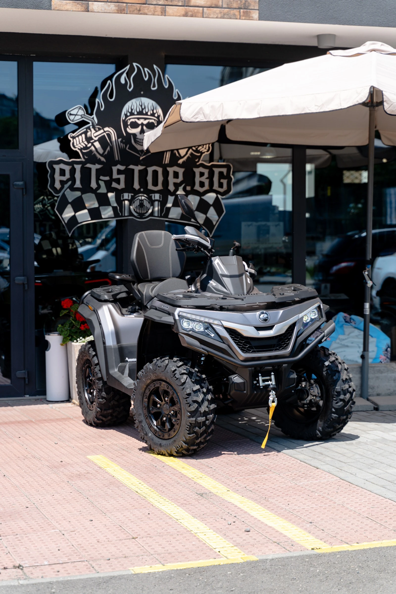 QJMotor SFA 1000, снимка 3 - Мотоциклети и мототехника - 54777006