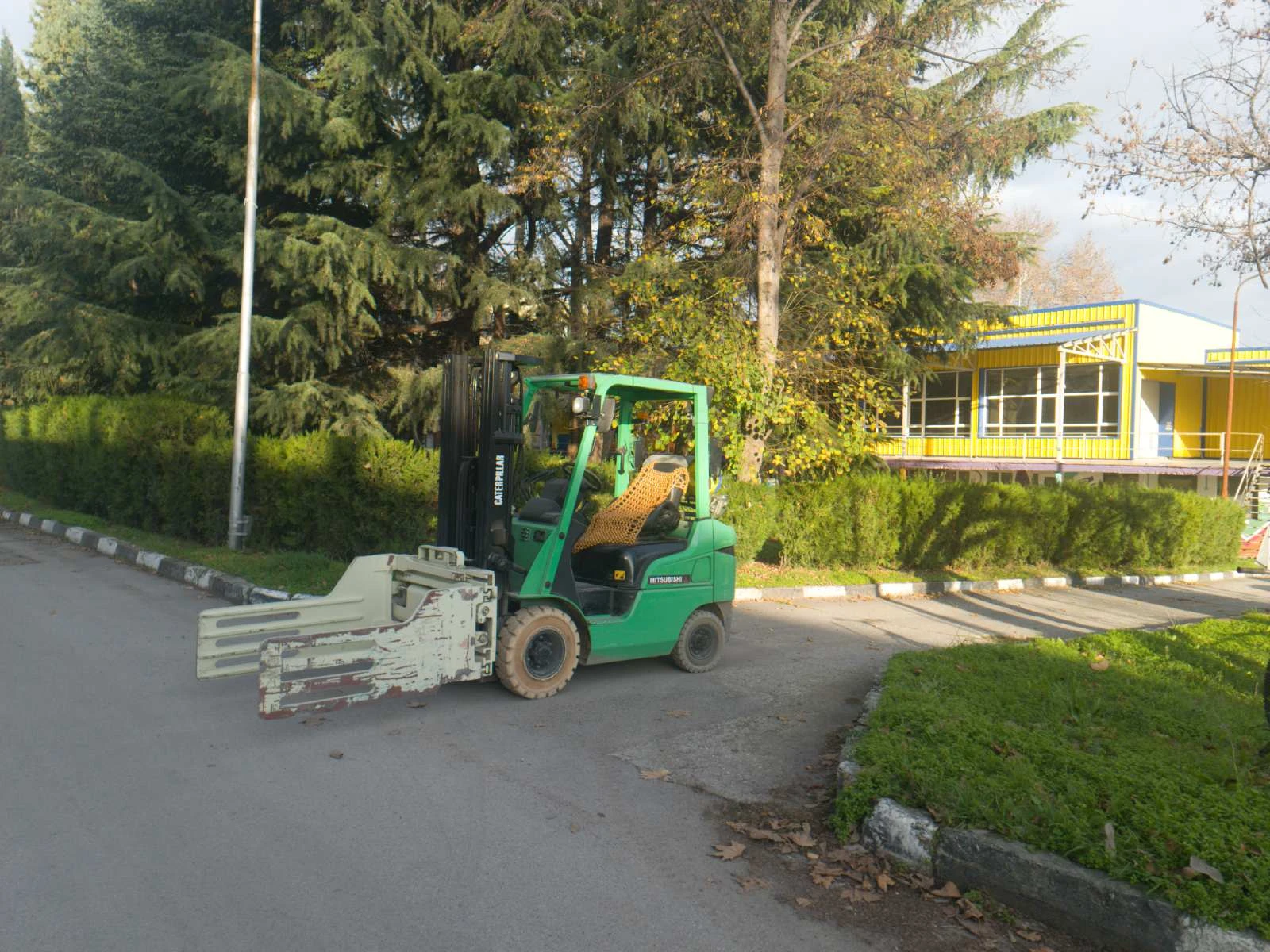  Mitsubishi | Mobile.bg   5